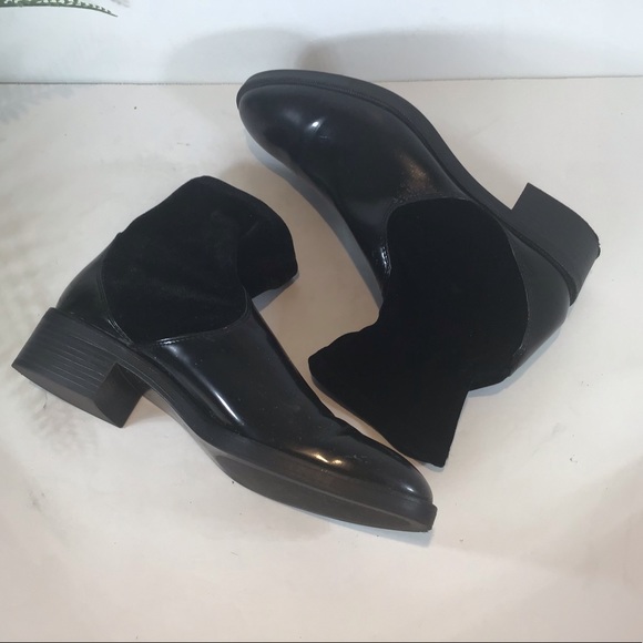 ZARA BASICS COLLECTION CONTRAST BLK PATENT VELVET ANKLE BOOTS EUR SZ 39 US 8.5 - Picture 3 of 9